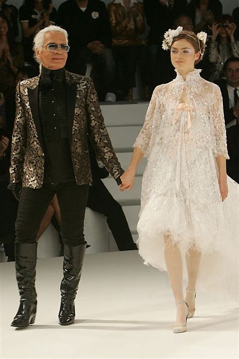 karl lagerfeld Chanel runway moments